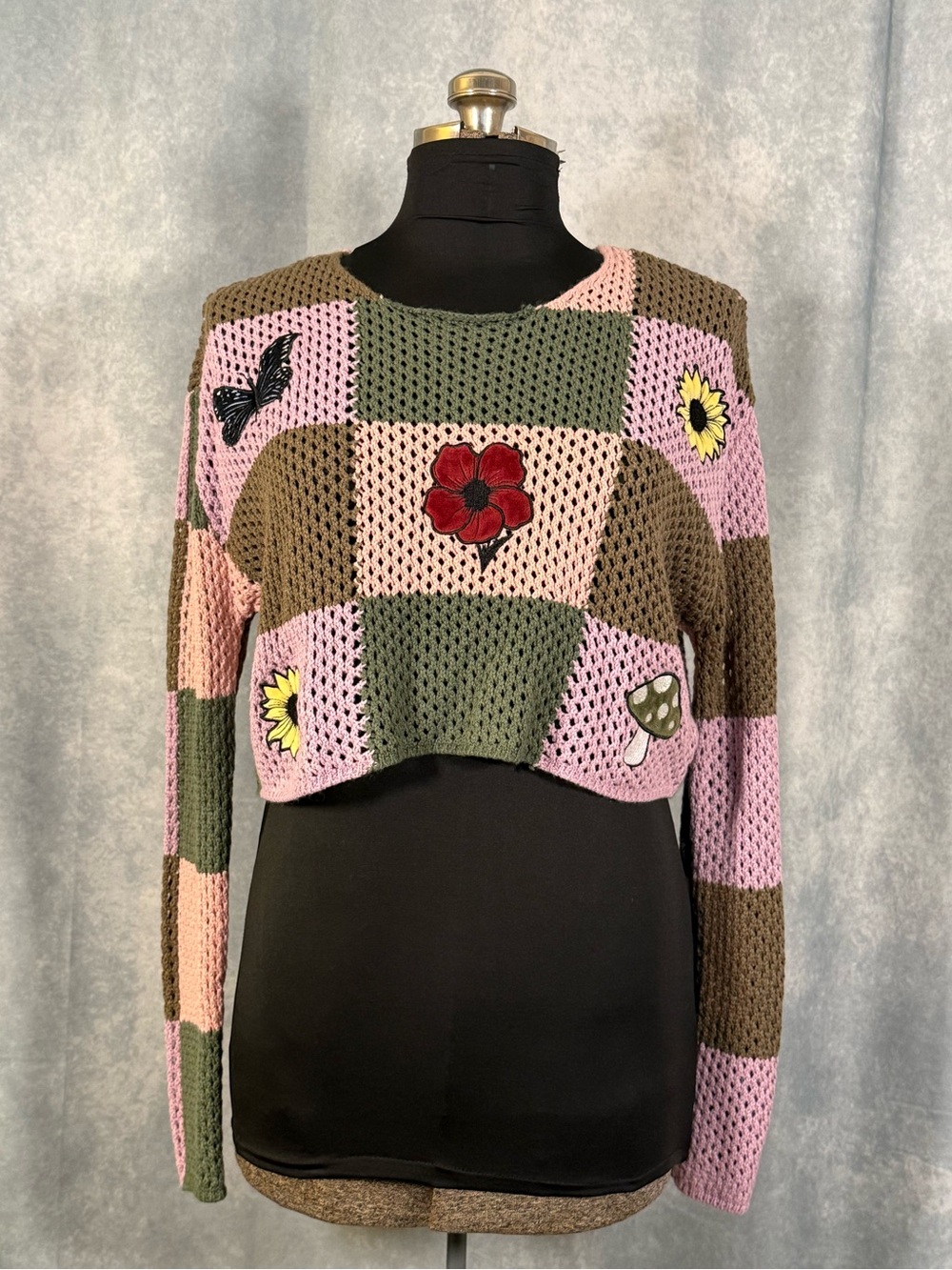 Thorn & Fable Knitted patchwork style cropped sweater junior size XL